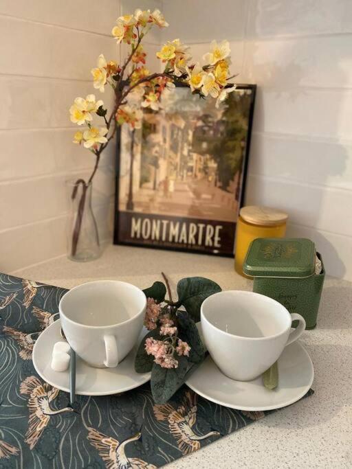 Charming Flat In Montmartre - Imhost Daire Paris Dış mekan fotoğraf